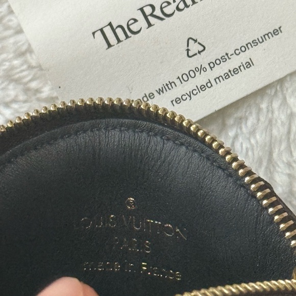 ✨ Elegant Louis Vuitton Utility Belt – Brown with Gold Accents ✨ - Picture 10 of 16